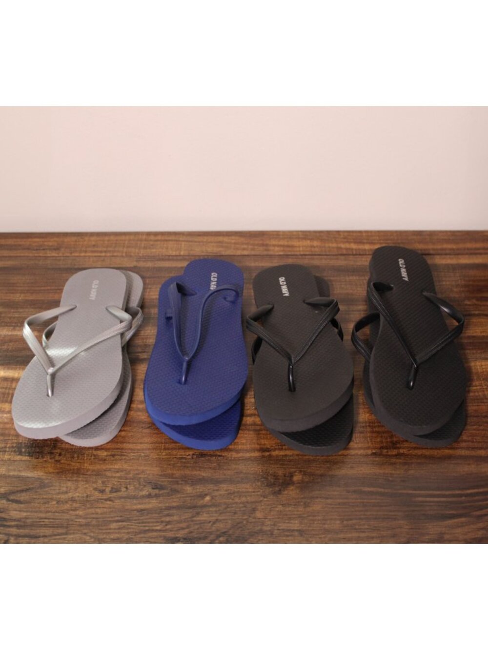 Lot of 4 Old Navy Flip Flops Navy Blue Gray Black Women's Size 8
